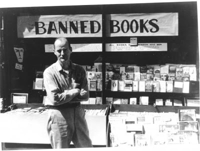Lawrence Ferlinghetti outside City Lights Bookstore